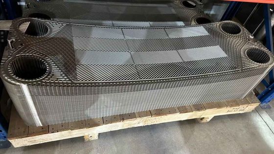 0.5mm - 1.0mm APV SPX صفيحة مبادل الحرارة صفيحة نقل الحرارة